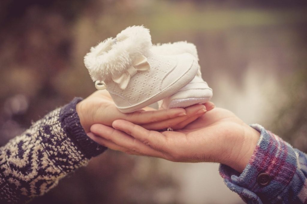 How to Choose a Reputable Surrogacy Agency