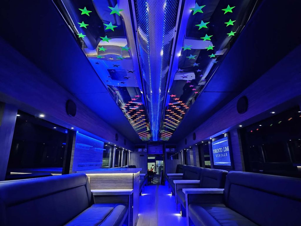 Toronto Wedding Limo Reservations: 10 Questions to Ask Before Paying a Deposit